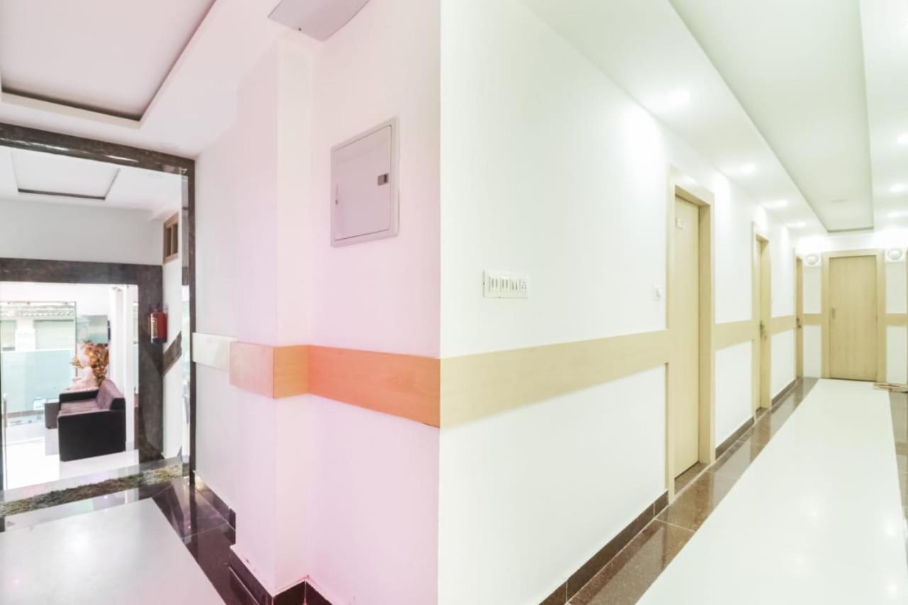 Hotel Moti Mahal,Waranasi Zewnętrze zdjęcie