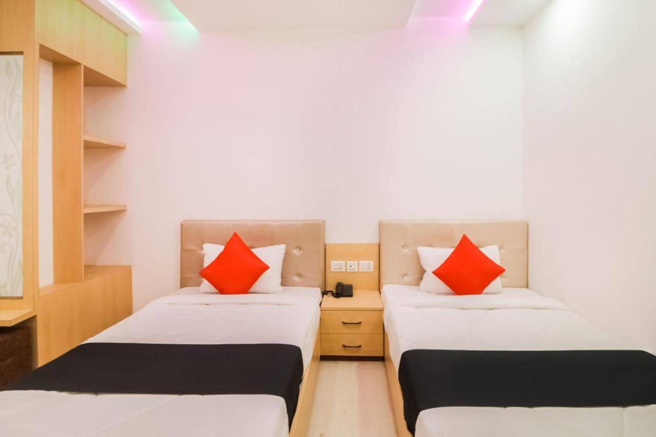 Hotel Moti Mahal,Waranasi Zewnętrze zdjęcie